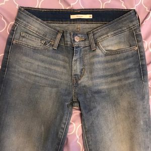 Levi jeans